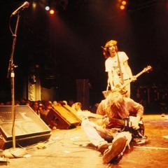 suicide kurt cobain✧⭒⭒