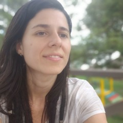 Aline Carvalho