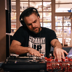DJ MARK