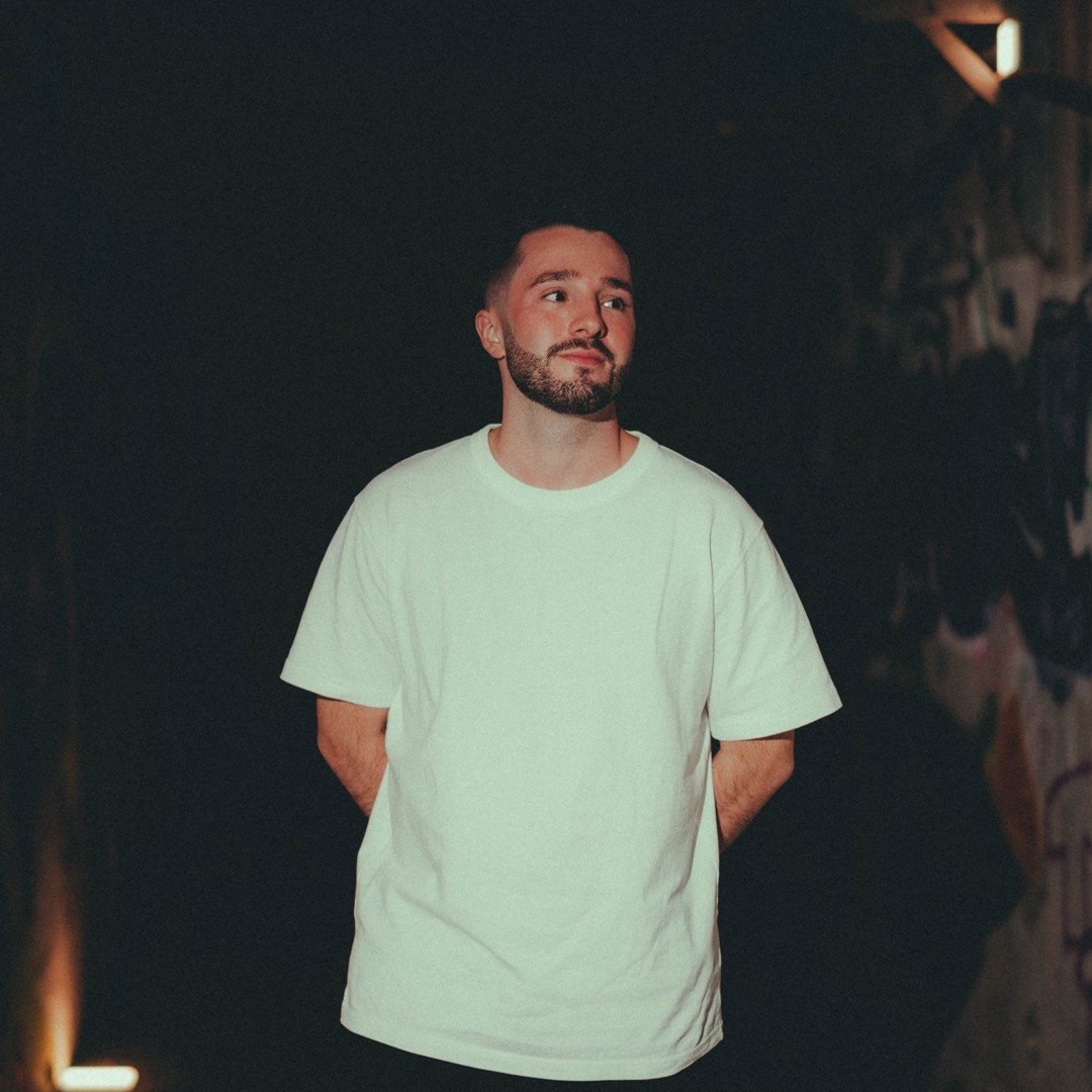 Stream Balzac music | Listen to songs, albums, playlists for free
