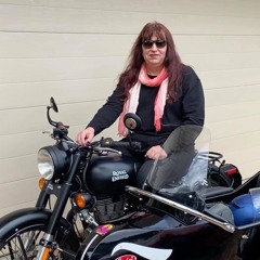 SRA - Synths By The Sea