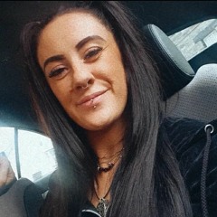 ellieasta