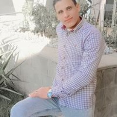 احمد ماهر