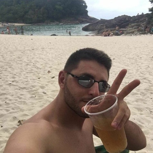 Guilherme Cazarin’s avatar