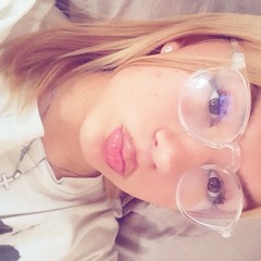 elly.wrldd