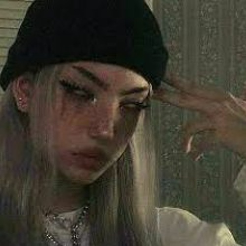 That sad girl 💔 💔 💔’s avatar