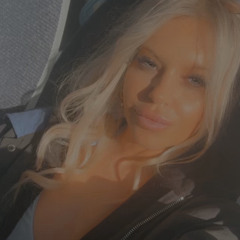 Hollie