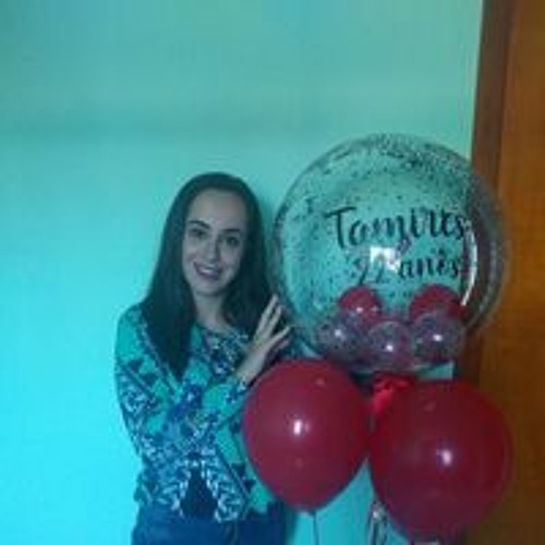 Tamires Santos’s avatar