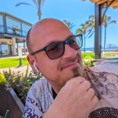 Daniel ( DJ Sloan )