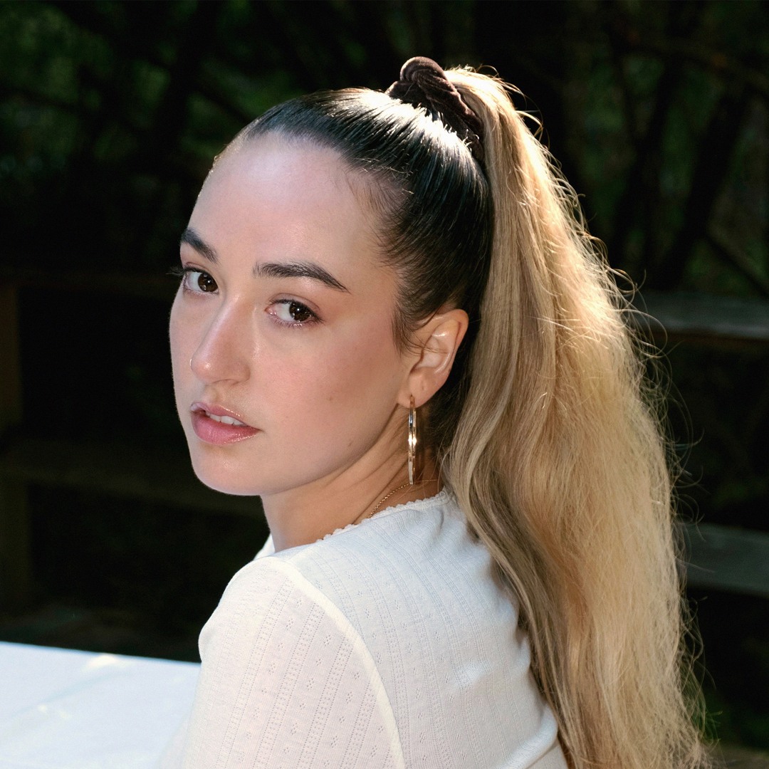 Stream Alix music | Listen to songs, albums, playlists for free on