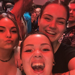 Caitlin van Ziel