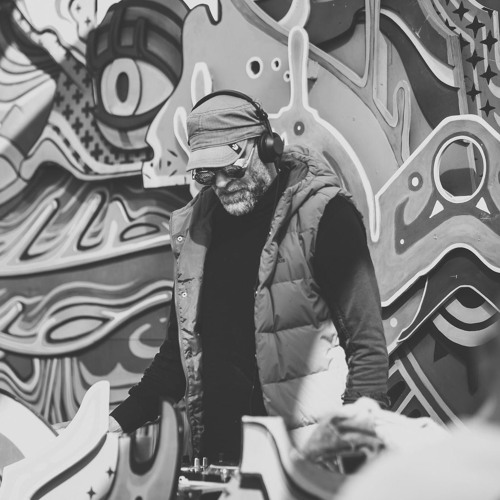 Liss — artist photo