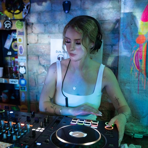 Strawbreezy - Spin Off Application - DNB & PSY ♡