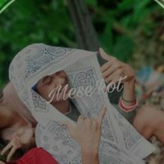 Ådëwë Ëññůch Æyy