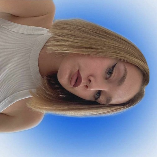 Elina’s avatar