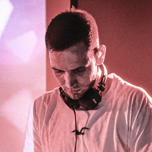 DJ Tuzhinski’s avatar