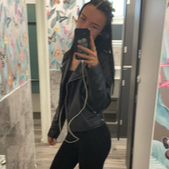 Courtneyjadegrovex