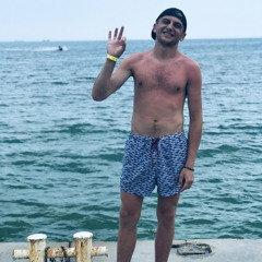 Олег Максим