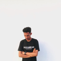 Risky Yananda