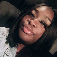 La’Shae 💋 .