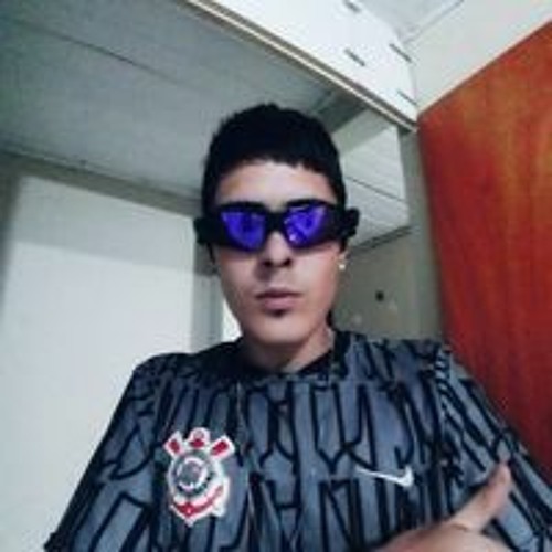 Felipe Nascimento’s avatar