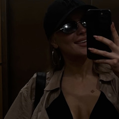 @Sashalovemyrr
