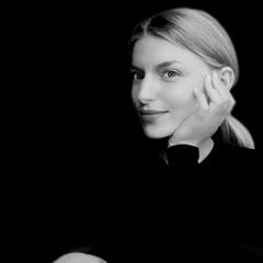 Yana Grabar