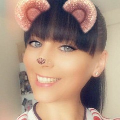Lisa Bushy Simmonds