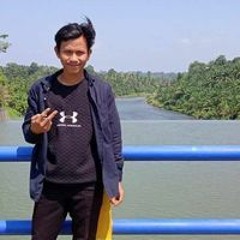 Refi Saputra