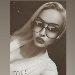 (>‿◠)✌