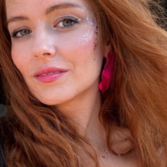 Elena Karlsen