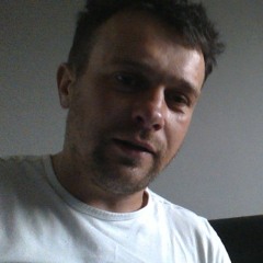 Dworek Di