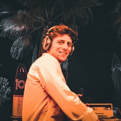 DJ Can Yapıcı