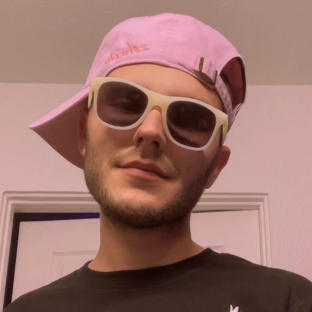 Stream Z SHXCHZ music | Listen to songs, albums, playlists for