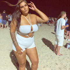 Julia Soares