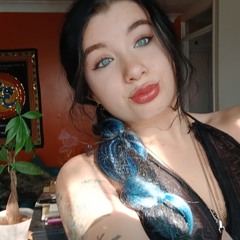 Roísín Dub aka the high prophetess 🥀