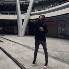 YOUNG 4SHOTS