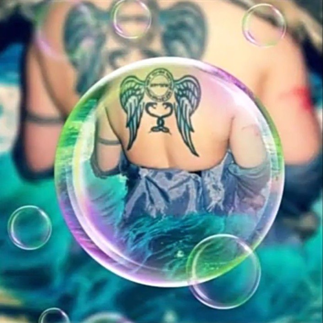 La burbuja de Nayma’s avatar