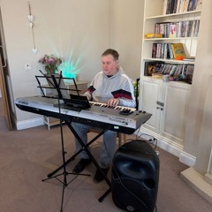 Richard Ellis Hawley – Keyboardist & Organist