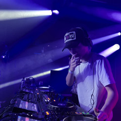 C3DNB