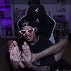 ≡;- ꒰ ° 𝐒𝐇𝐈𝐓𝐓𝐘 𝐏𝐎𝐎𝐏 🎀꒱