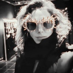 Shira Lee