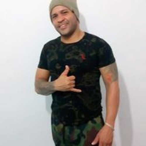 Rodrigo Reis’s avatar