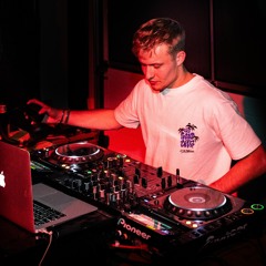 DJ Mika