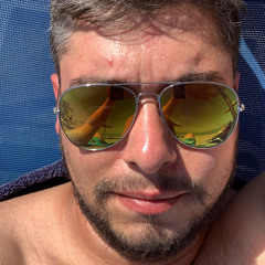 Daniel Cole