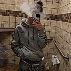 Lil Roach💤