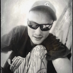 Le D’JO•->