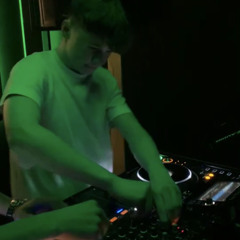 DJ DLN