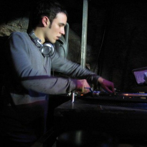 Greg Notill - Undulating Movement (GOB REMIX)