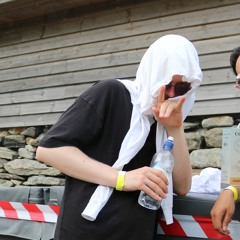 TRUSSEL // Rakafant